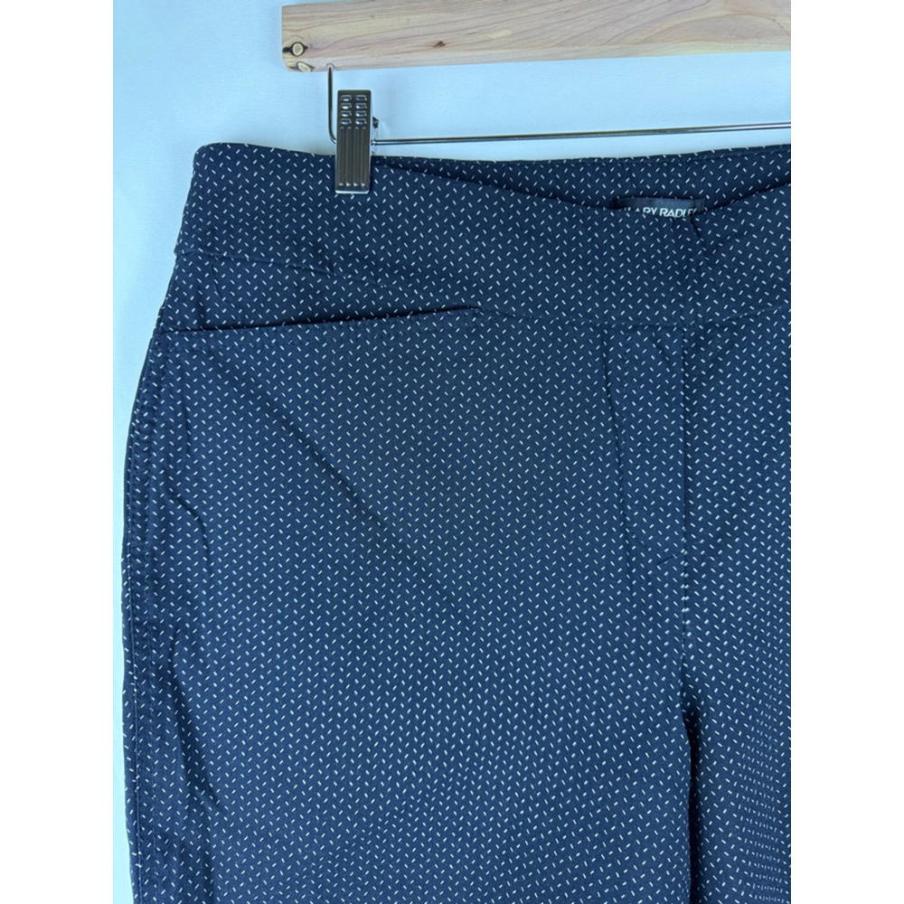 NWOT Women's Hilary Radley Shorts Navy/White Pattern Size XL